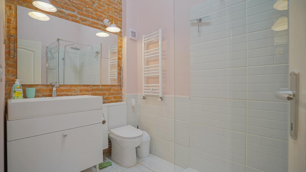 Coroni Republic Apart Apartment Brasov Bagian luar foto